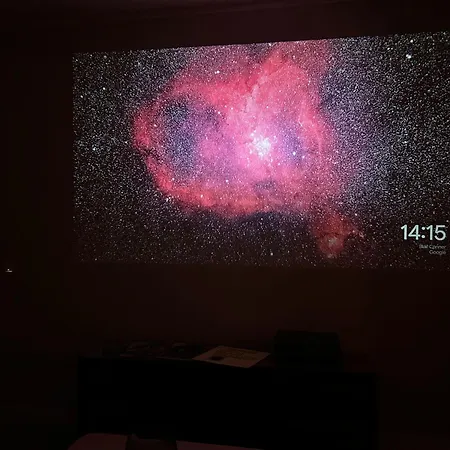Stylish With Video Projector Daire Bükreş