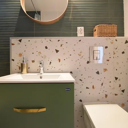 Stylish With Video Projector Apartment Bucharest