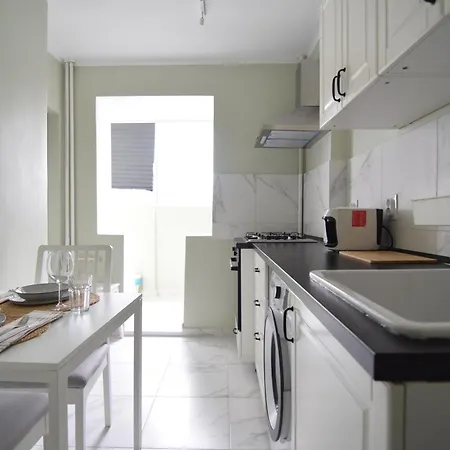 Stylish With Video Projector Appartement *