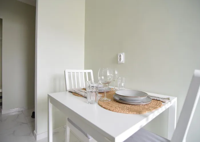 Stylish With Video Projector Apartamento