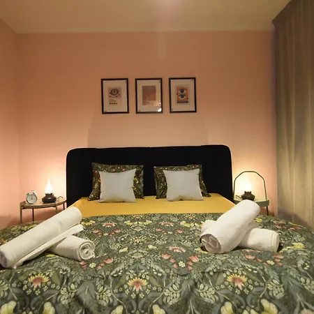 Appartement Stylish With Video Projector Bucarest