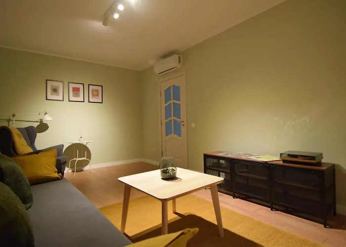 Апартаменты Stylish With Video Projector